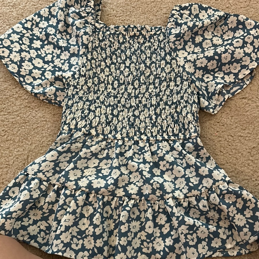 Hayden girls blue floral top